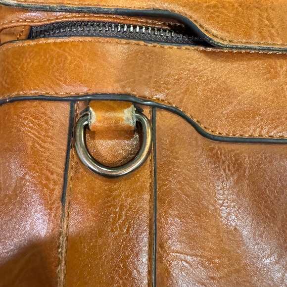 Classic Brown Leather Messenger Bag - Picture 10 of 15
